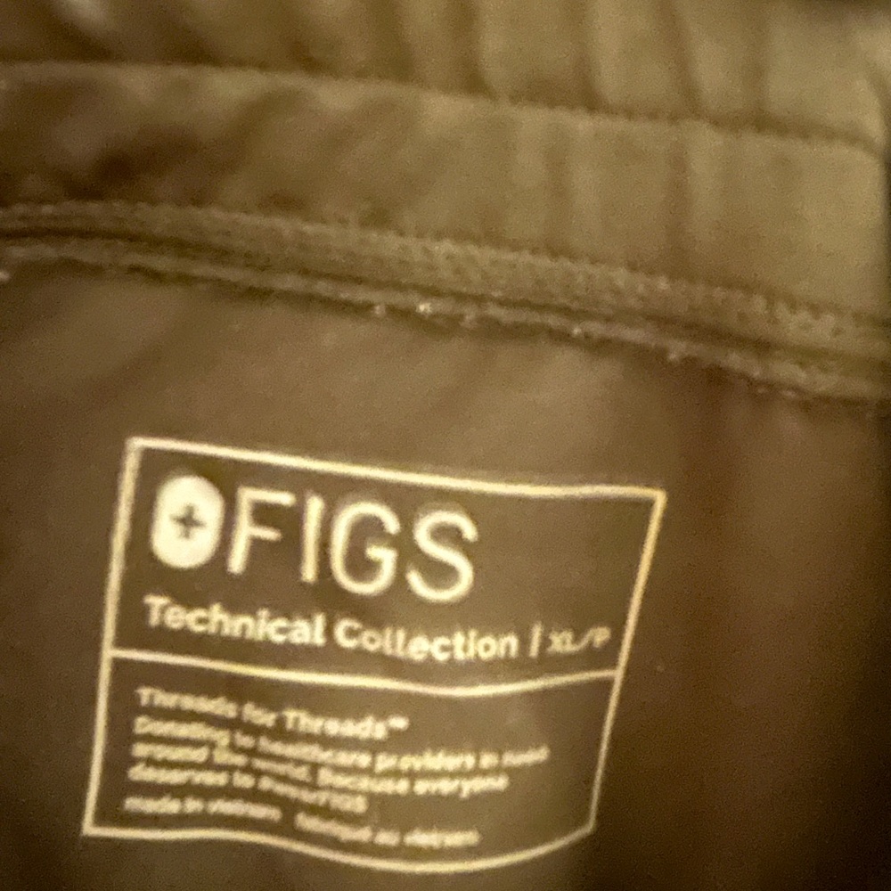 Figs jogger scrubs